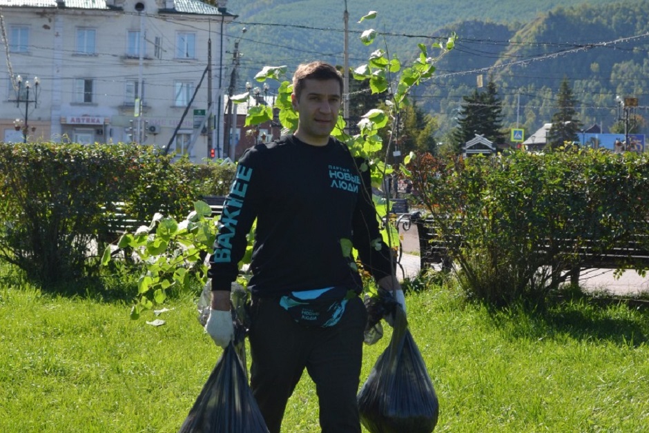 Александр Деев