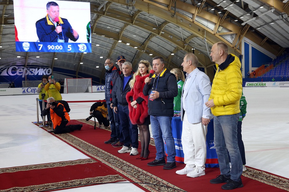 На спортивном мероприятии присутствовал глава региона Игорь Кобзев
