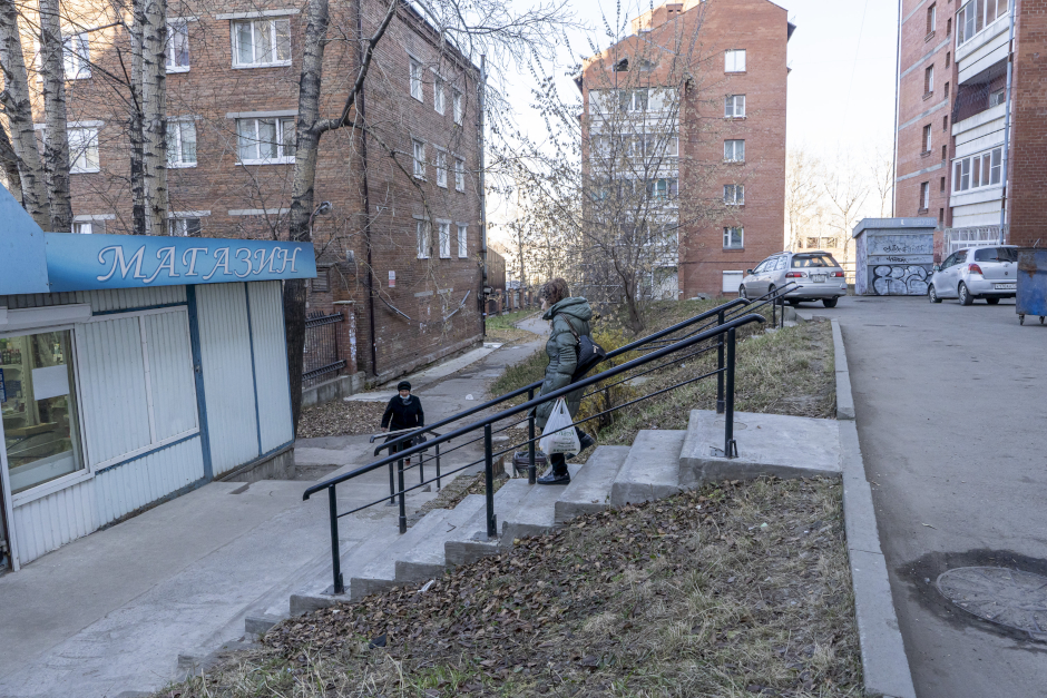 В 2020 году было отремонтировано 19 лестниц, находившихся в аварийном состоянии. Предстоит восстановить еще около 20 лестниц на территории округа