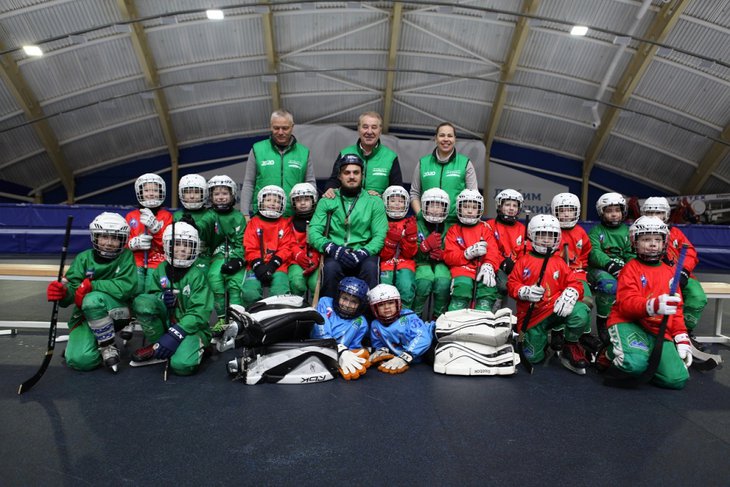 В новом хоккейном классе учатся 26 мальчиков. Фото пресс-службы администрации Иркутска