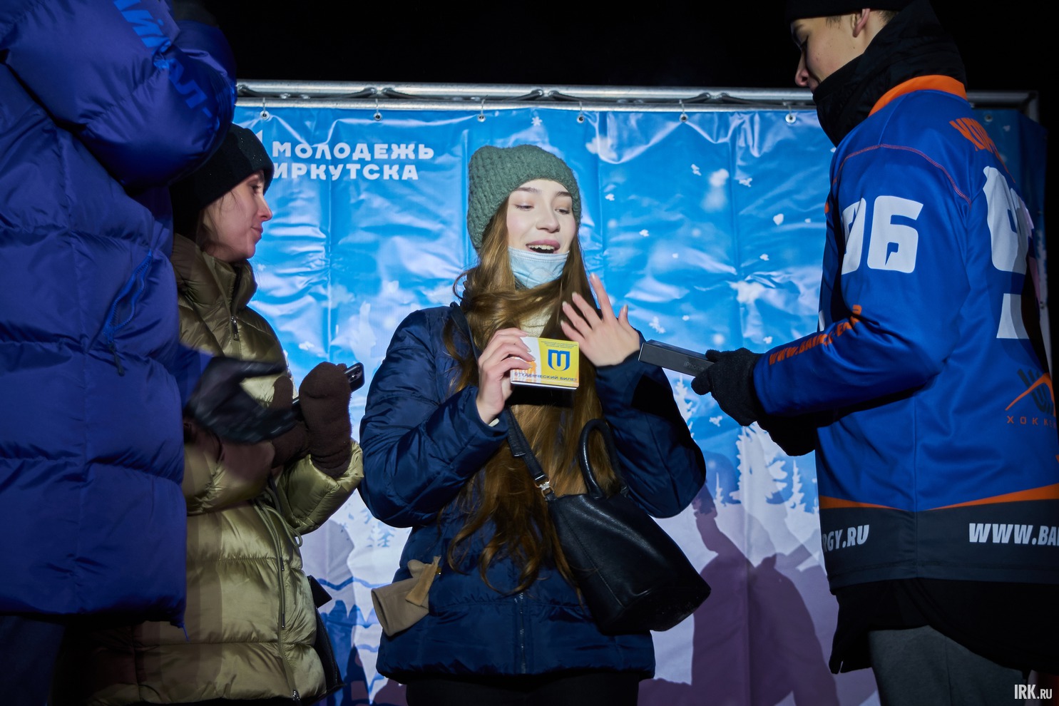 Компания En+ Croup наградила победителя конкурса «Энергичный студент» в Иркутске.