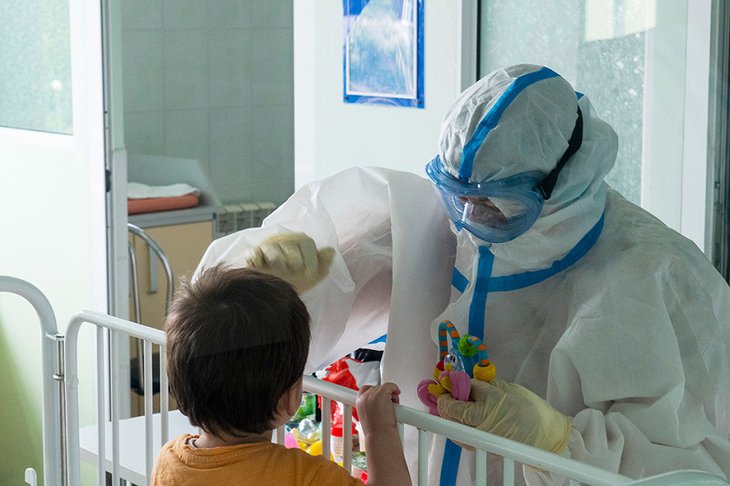 Также растет число госпитализаций детей с коронаврусом. Фото с сайта borshmedia.ru