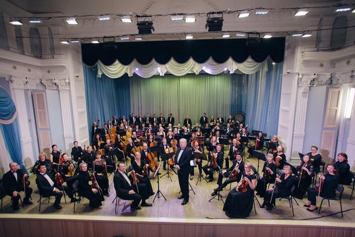 Губернаторский симфонический оркестр. Фото с сайта филармония38.рф