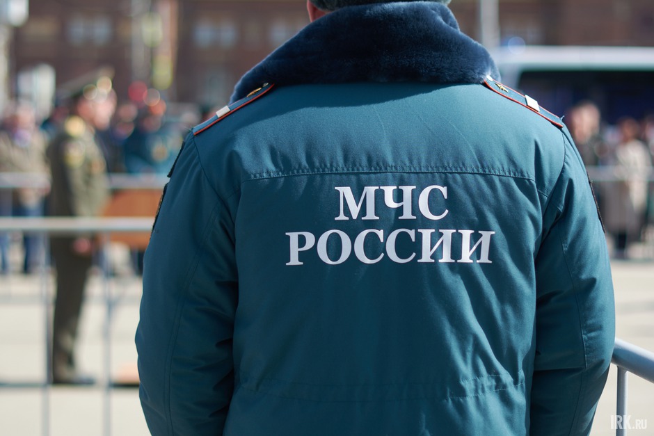 Все участники, допущенные до соревнований, имеют соответствующую медицинскую подготовку и право на проведение аварийно-спасательных работ.