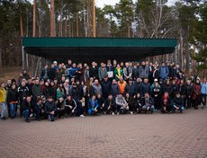 Студенты убираются в роще «Звёздочка» каждый год.