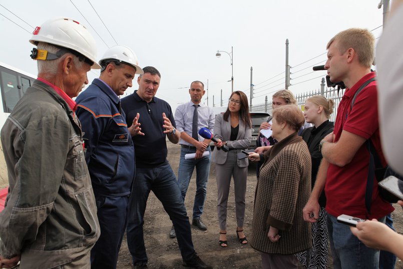 Стартовал рабочий день для Руслана Болотова с проверки ремонта на Иркутской ГЭС