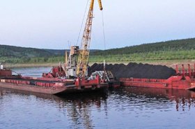 Завоз топлива. Фото с сайта sever138.ru