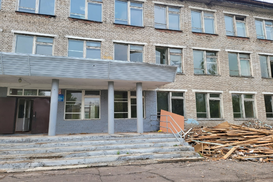 В Чуне приступили к капитальному ремонту школы №29, средства направлены из федерального и областного бюджетов. Фото из аккаунта Натальи Дикусаровой во «ВКонтакте»