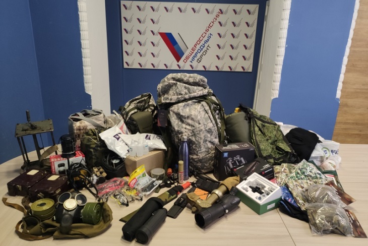 Бойцам ЛНР передали собранные в Иркутске бронежилеты, технику и ...