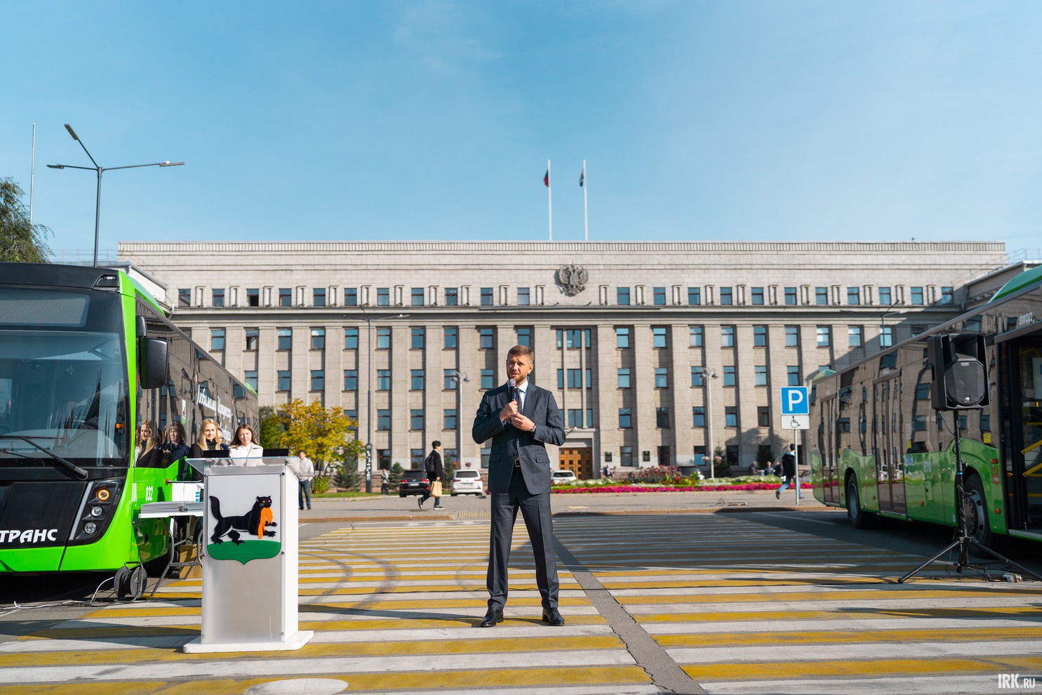 Евгений Стекачев, председатель думы города Иркутска: Благодаря командной работе впервые за современную историю города мы получаем такое количество нового транспорта