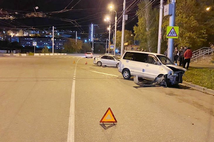 Авария в Юбилейном. Фото пресс-службы ГУ МВД России по Иркутской области