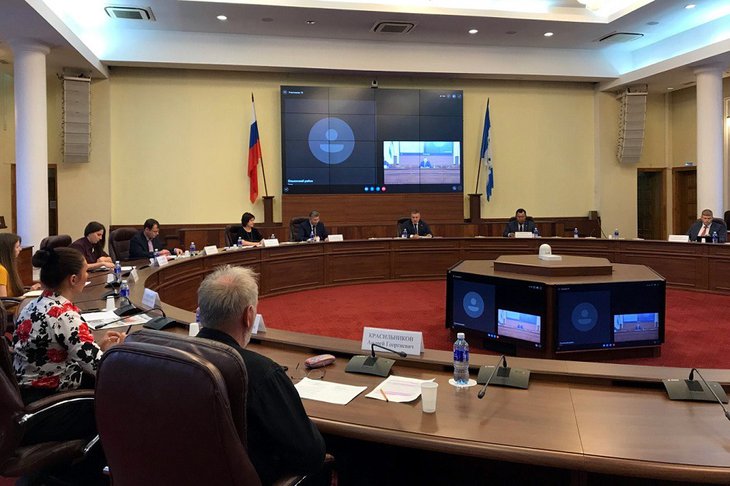 Заседание межведомственной комиссии. Фото пресс-службы правительства Иркутской области