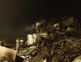 Спасатели начали разбирать завалы сразу же после ликвидации пожара. Фото пресс-службы ГУ МЧС по Иркутской области