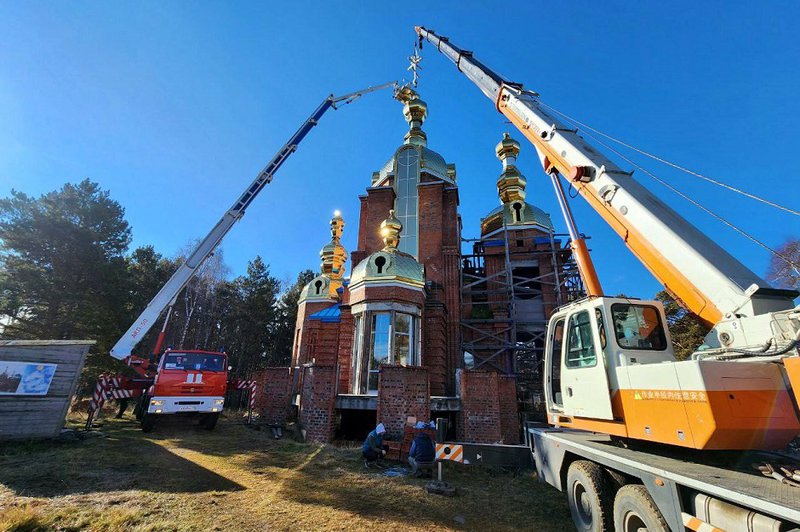 В городе Брянске строят храм