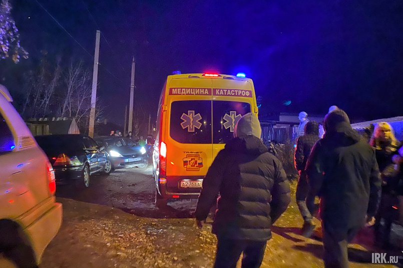 К месту событий прибыли экстренные службы. Фото Анастасии Марковой