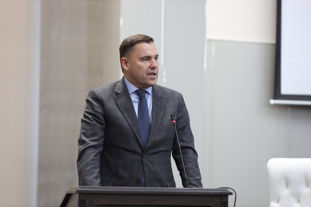 Виктор Ильичев