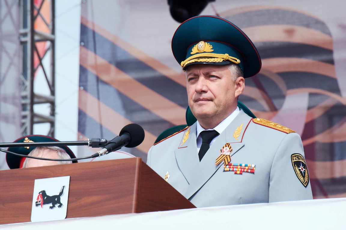 Губернатор в День Победы