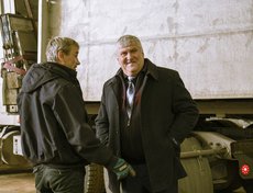 Александр Морозов, заместитель главного инженера по судостроению ВСРП (справа).