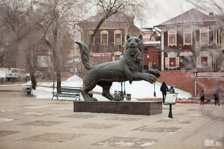 Памятник бабру. Фото IRK.ru
