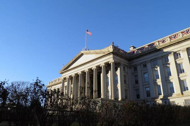 Здание Министерства финансов США в Вашингтоне. Фото с сайта ria.ru