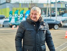 Виктор Захаров
