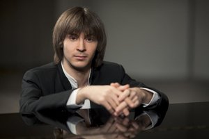 Солист Московской филармонии Филипп Копачевский исполнит партию фортепиано в Иркутске