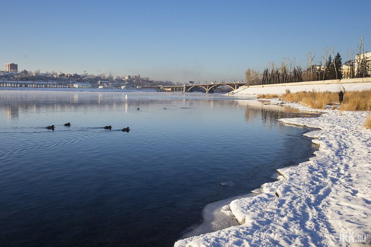Набережная Ангары зимой. Фото из архива IRK.ru