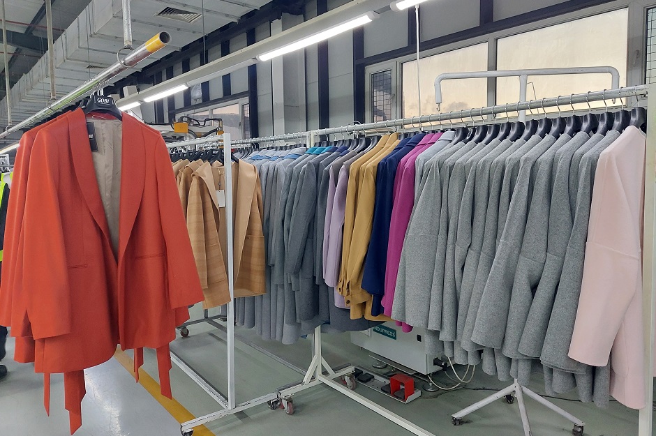 Готовые изделия, фабрика Gobi Cashmere