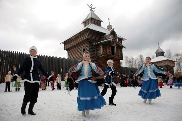 Фото архитектурно-этнографического комплекса «Тальцы»