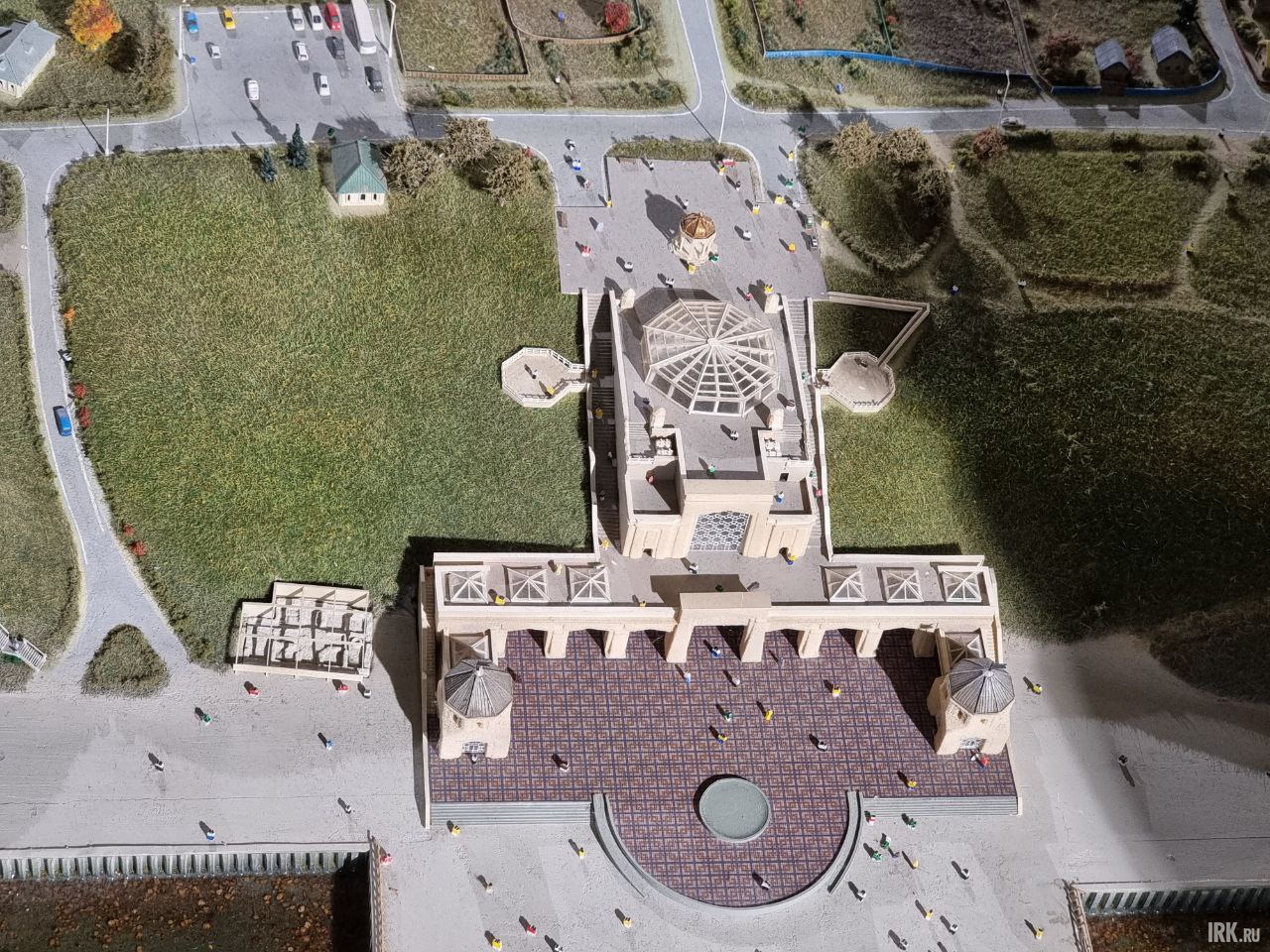 Макет музея, где видна пристань