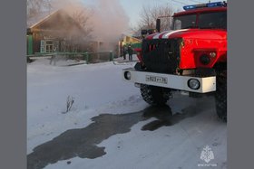 В Усть-Илимске из-за нарушений в эксплуатации печи произошел пожар. Фото ГУ МЧС России по Иркутской области