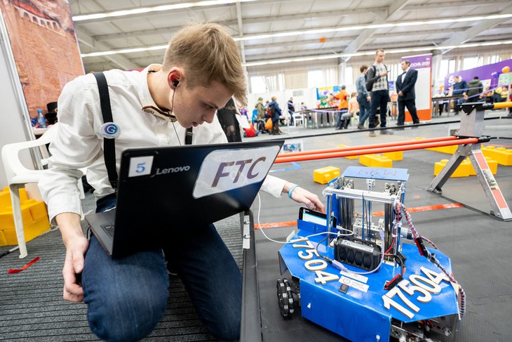 Фото с фестиваля «РобоСиб» 2021 года