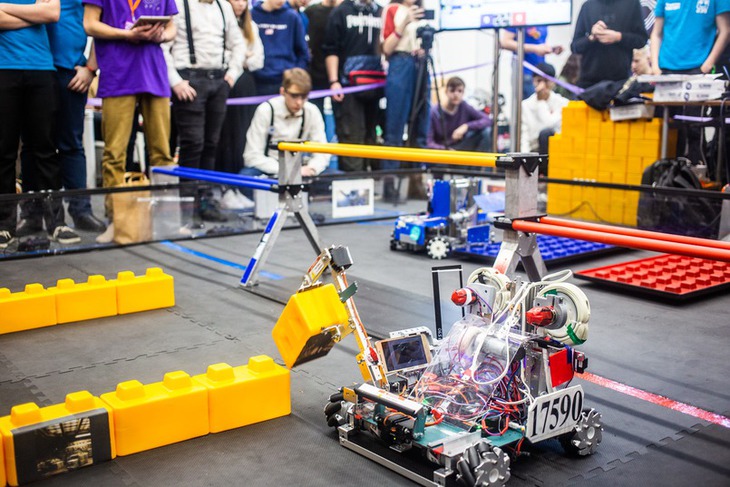 Фото с фестиваля «РобоСиб» 2021 года