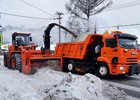 Уборка снега на улицах. Фото пресс-службы администрации Иркутска