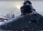 Уголь. Скриншот видео ГУ МВД России по Иркутской области