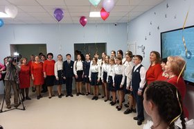 Открытие нового здания Уриковской средней школы. Фото пресс-службы правительства Иркутской области
