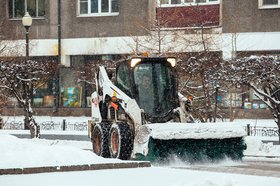 Уборка улиц Иркутска. Фото из архива IRK.ru
