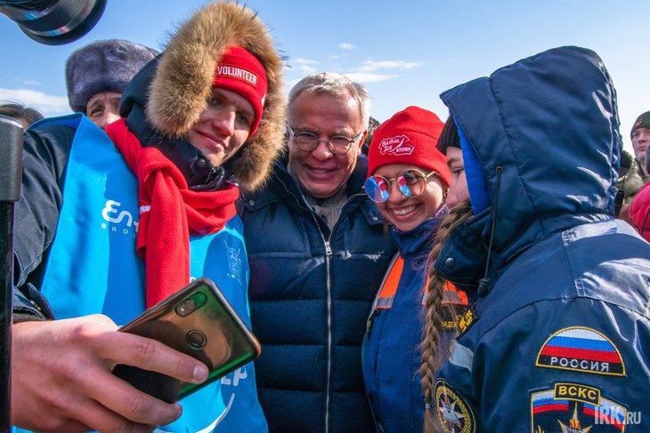 Вячеслав Фетисов в Большом Голоустном. Фото IRK.ru