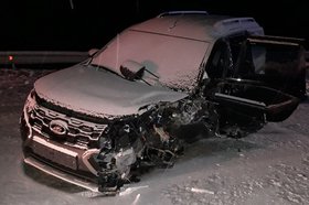 Место ДТП в Эхирит-Булагатском районе 15 февраля. Фото пресс-службы ГУ МВД России по Иркутской области