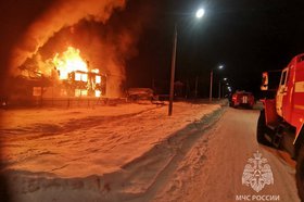 Пожар в селе Масляногорске. Фото пресс-службы  ГУ МЧС России по Иркутской области