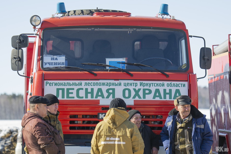 По завершении учений прошла презентация техники для тушения лесных пожаров.