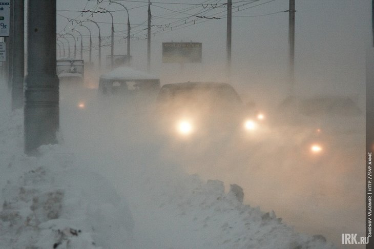Метель в Иркутске. Фото Владимира Смирнова, IRK.ru