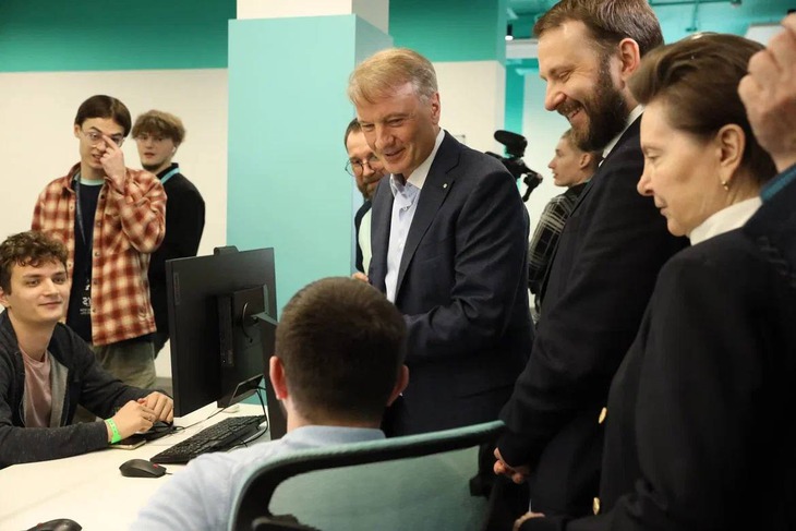 Открытие нового кампуса «Школы 21». Фото пресс-службы Сбера