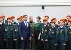 Дмитрий Ружников, Федор Садовников, курсанты и кадеты. Фото пресс-службы администрации Иркутска