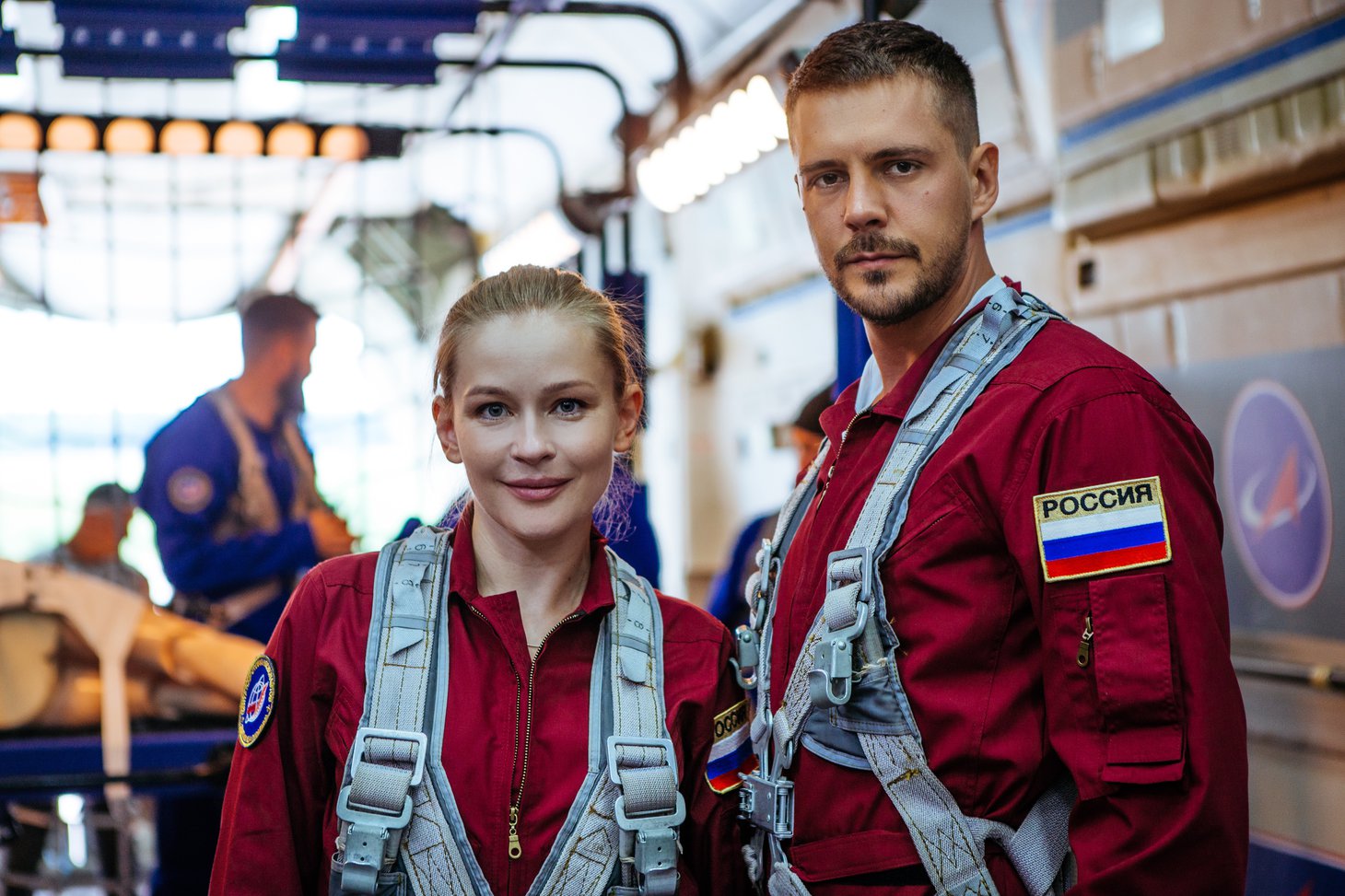 Юлия Пересильд и Милош Бикович на съёмочной площадке Юлия Пересильд и Милош Бикович на съёмочной площадке