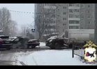 Свадебный кортеж в Радужном. Скриншот видео ГУ МВД России по Иркутской области