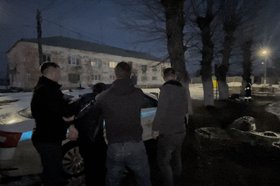 Задержание хулигана. Фото пресс-службы ГУ МВД России по Иркутской области