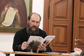 Настоятель Харлампиевского храма Евгений Старцев. Фото с личной страницы «ВКонтакте»