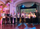 Награждение победителей конкурса «Безопасное колесо». Фото из официальной группы госавтоинспекции Иркутска в «ВКонтакте»
