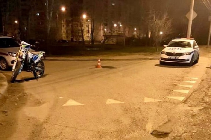 Задержание мотоциклиста. Фото пресс-службы ГУ МВД России по Иркутской области